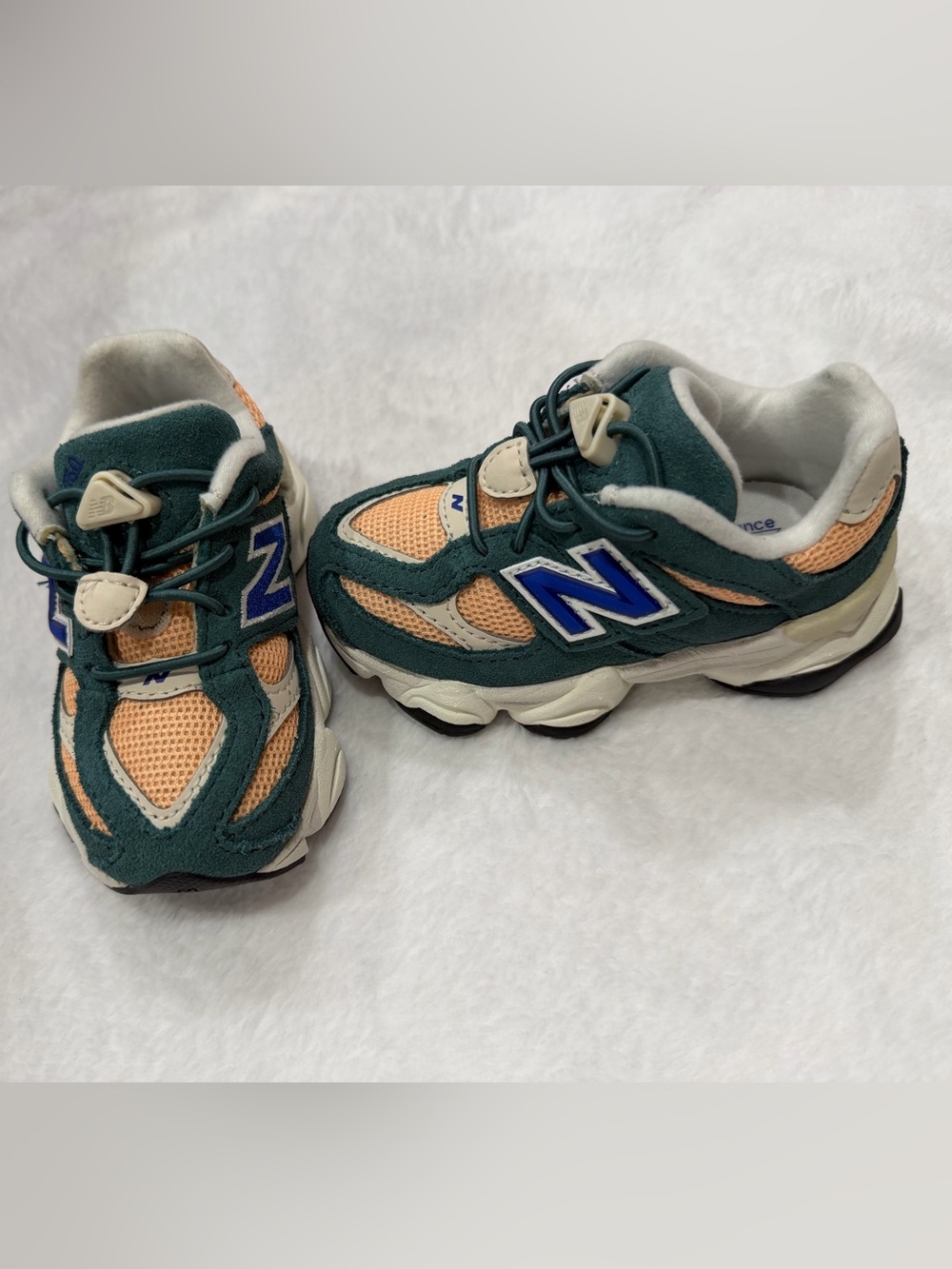 New- New Balance Kids' Green and Peach Mesh Suede Sneakers with Blue N Logo